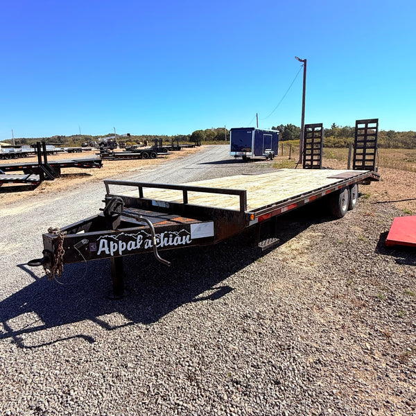 PRE-OWNED 2016 APPALACHIAN 8.5X25 FLATBED TRAILER / 20K GVWR/ GREAT CONDITION