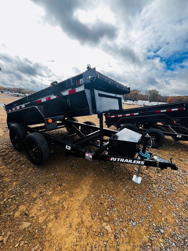 2026 PJ (D5) 5X10 TANDEM DUMP w/ Tarp Kit