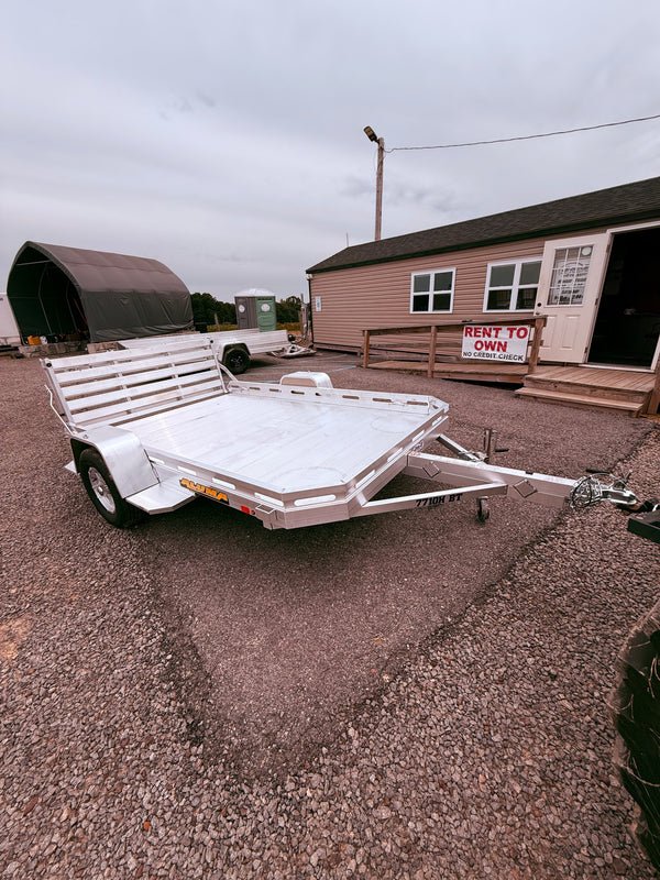 2026 Aluma 77"x10' w/ Bi FOLD Gate (7710H-S-BT)