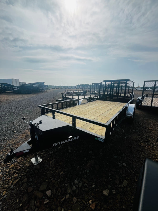 2027 PJ 7x14 U8 UTILITY TRAILER W/ SIDE RAMPS & SQUARE TUBE RAILS