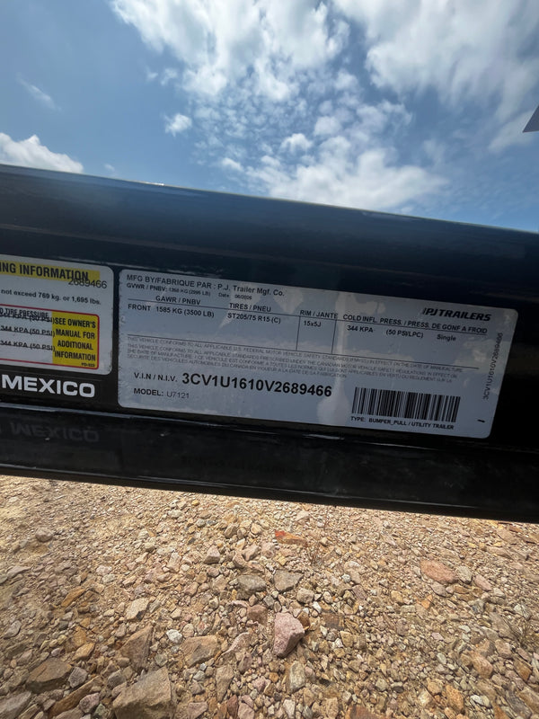 2027 PJ 6.5X12 U7 UTILITY TRAILER