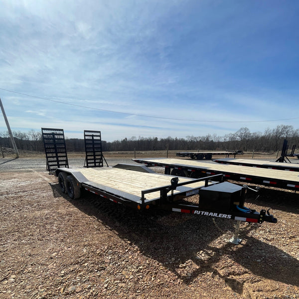 2024 PJ B5 8x20 Buggy Hauler W/ STAND UP RAMPS