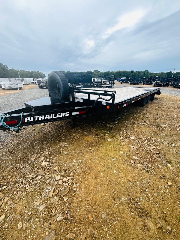 PREOWNED 2025 PJ F8 8.5X24 DECKOVER EQUIPMENT TRAILER 14000# GVWR