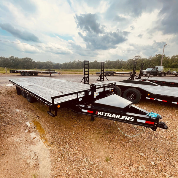 2025 PJ (T8) 8.5X22 DECKOVER TILT W/ FRONT TOOLBOX 14k gvwr