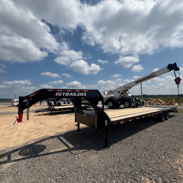 2026 PJ LS 8.5x30' Flatbed Gooseneck w/ Monster Ramps