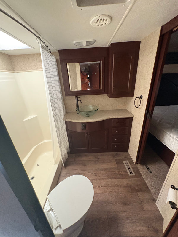 2014 Heartland Cyclone Camper