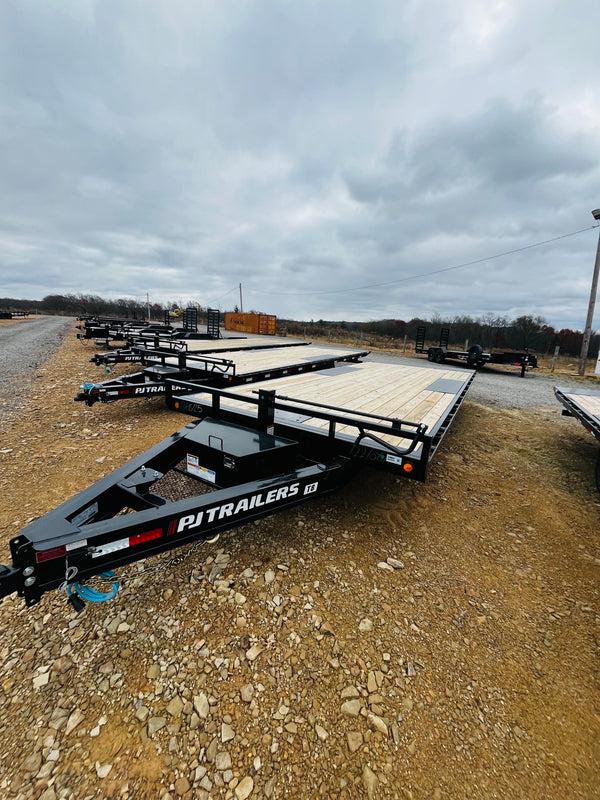 2026 PJ T8 8.5X22 DECKOVER TILT 14K