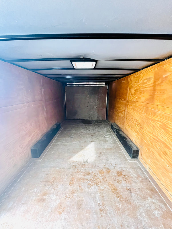 Pre-Owned 2016 Diamond-C 8x20 Cargo Trailer 9990# GVWR