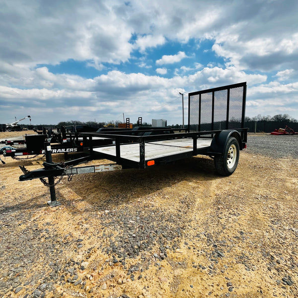 PRE OWNED 2009 TOP BRAND 5X10 UTILITY