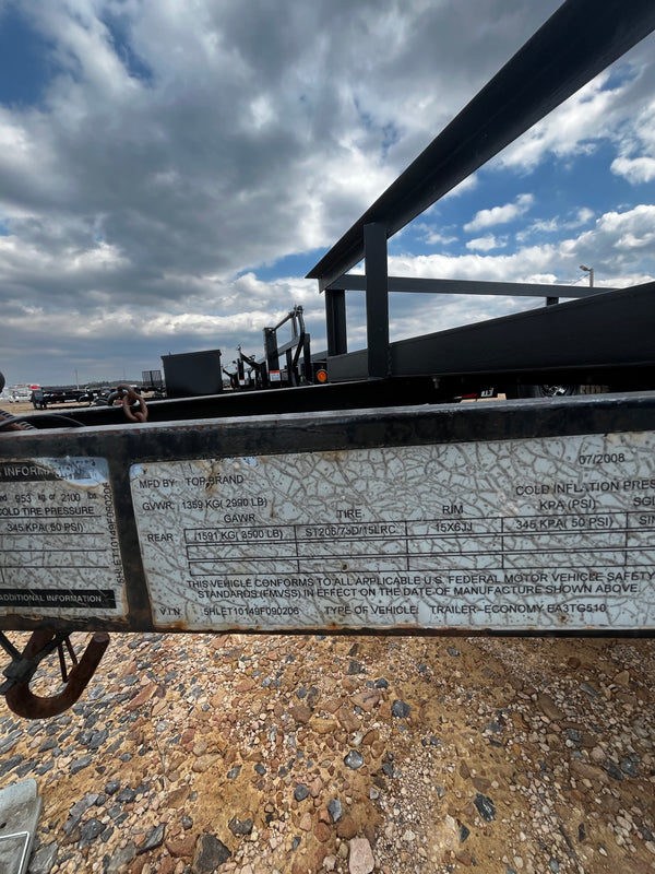 PRE OWNED 2009 TOP BRAND 5X10 UTILITY