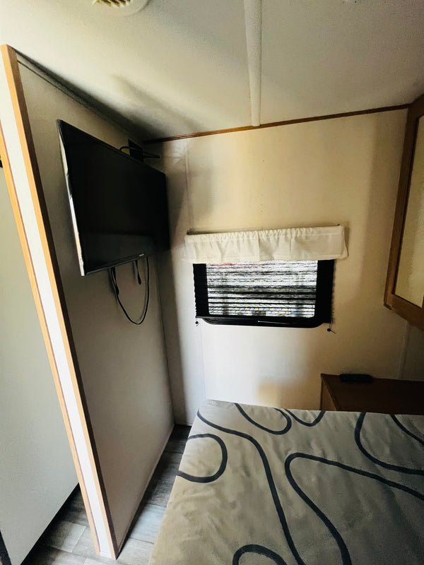 2023 PRIMETIME RV AVENGER CAMPER