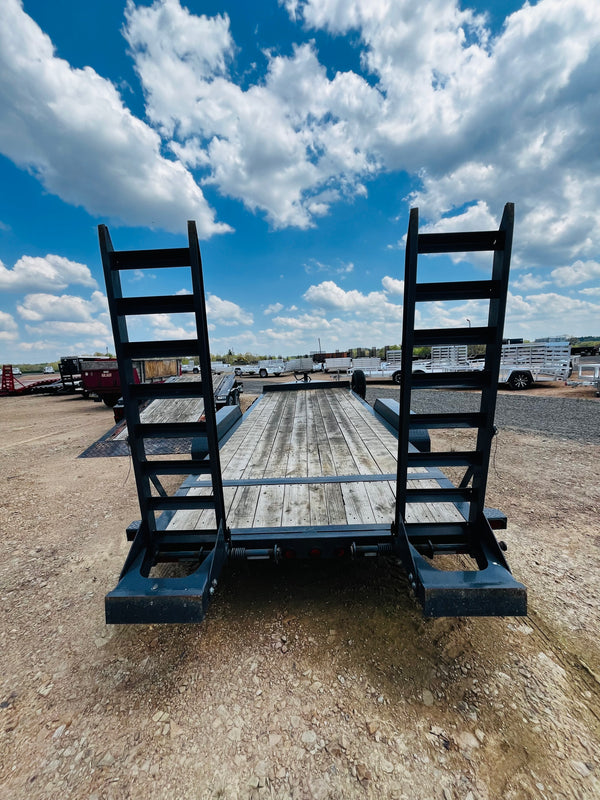 Pre Owned 2024 Iron Bull 7x20 Equipment Trailer