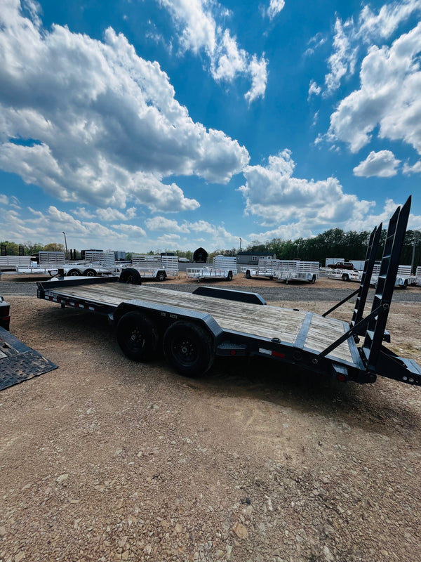 Pre Owned 2024 Iron Bull 7x20 Equipment Trailer