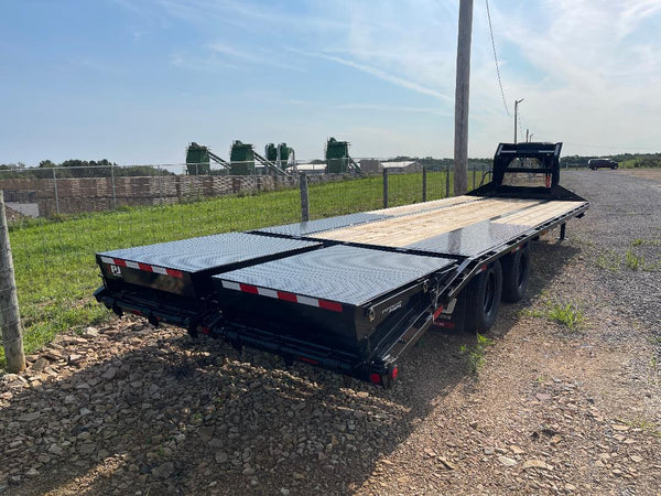 2026 PJ LD 8.5x28' Dual Flatbed Gooseneck w/ Monster Ramps