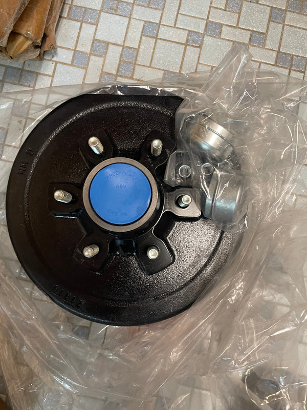 6 Bolt Pre-Lubed Hub Assembly